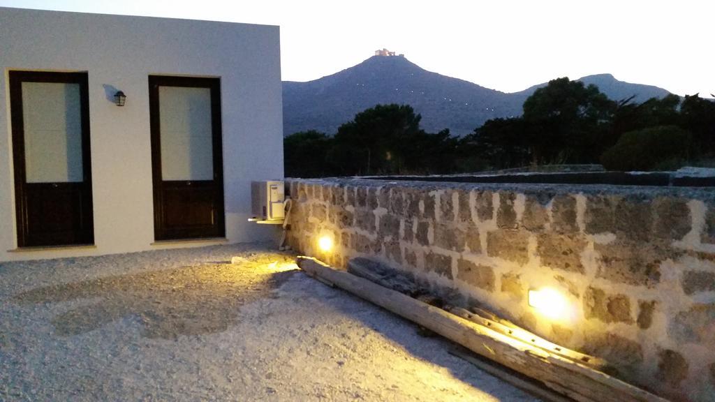 Casa Vacanze Senia Del Rais Favignana Oda fotoğraf