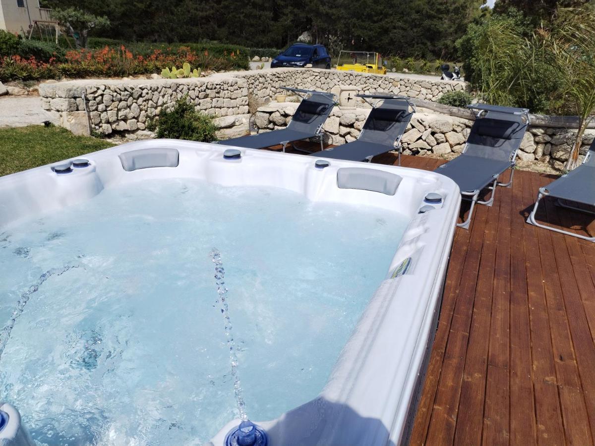 Casa Vacanze Senia Del Rais Favignana Dış mekan fotoğraf