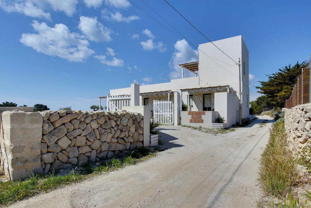Casa Vacanze Senia Del Rais Favignana Dış mekan fotoğraf